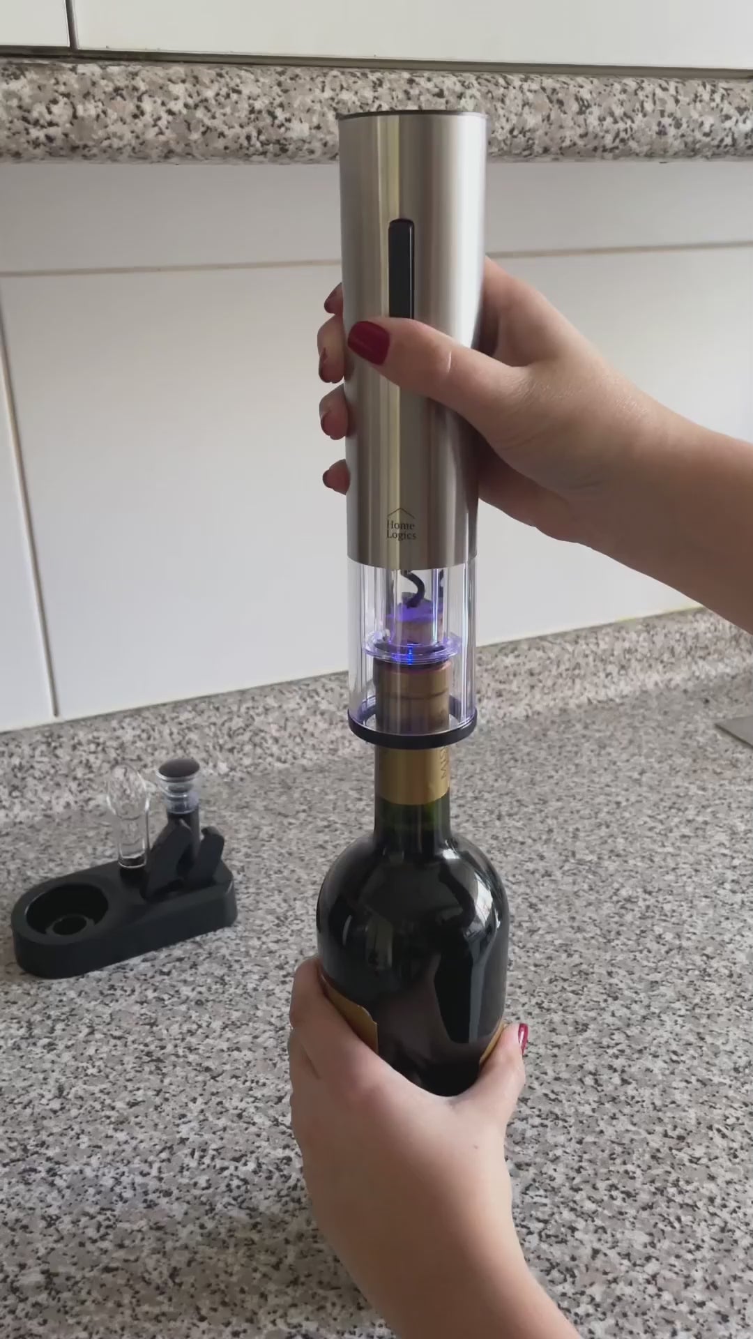 Kit Sacacorchos Eléctrico Recargable con Accesorios Home Logics 1 un