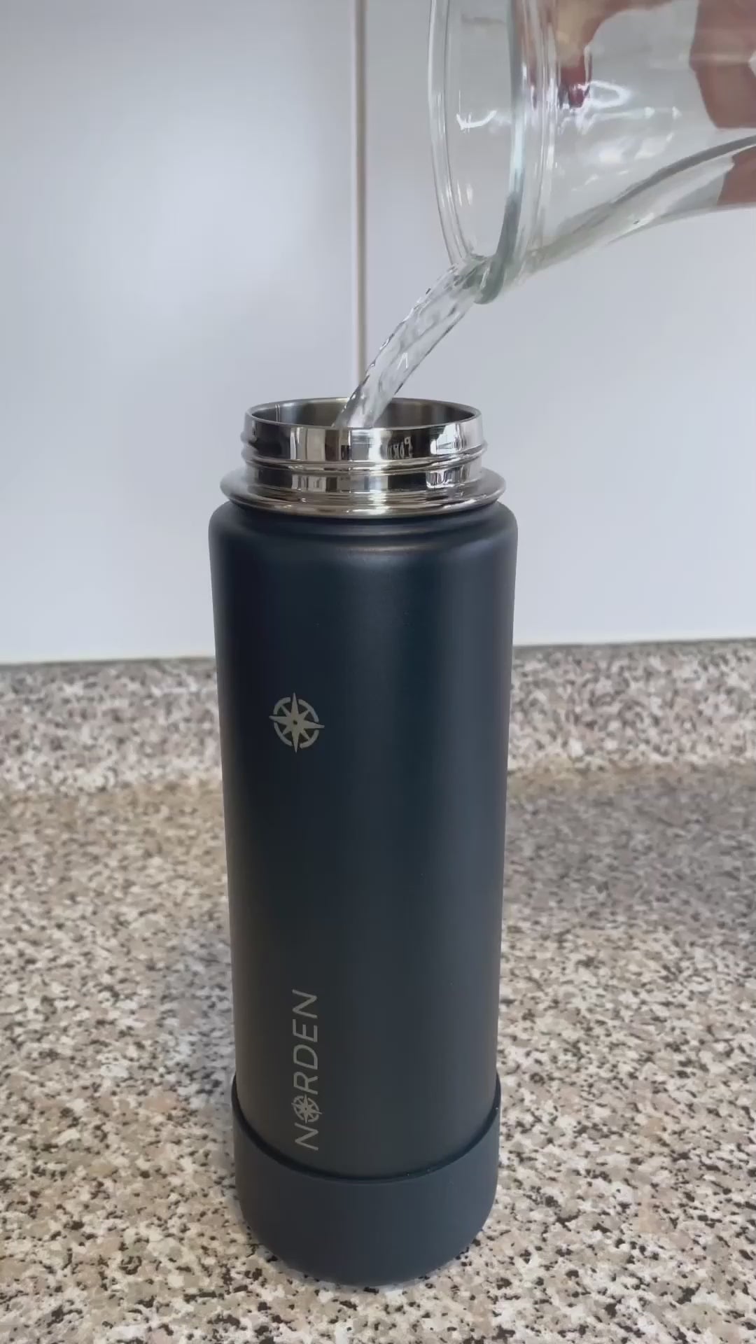 Botella Insulada Flask Navy 710 ml Norden 1 un